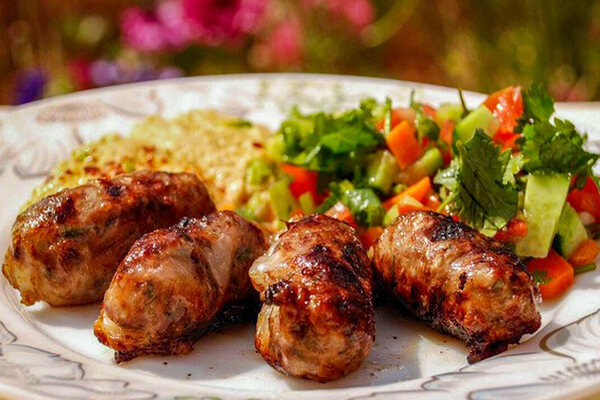 Kıbrıs Şeftali Kebabı